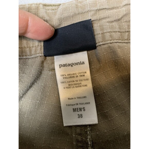 Patagonia Pants Mens Size 38 Beige Cargo Ripstop Outdoor Hiking Button Fly - Picture 4 of 9